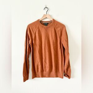 Banana Republic Organic Cotton Crewneck Knit in Dark Heathered Orange - Size M